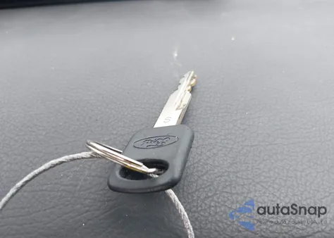 2003 Ford Crown Victoria Police Interceptor из США, поврежденный, VIN 2FAFP71W43X102639